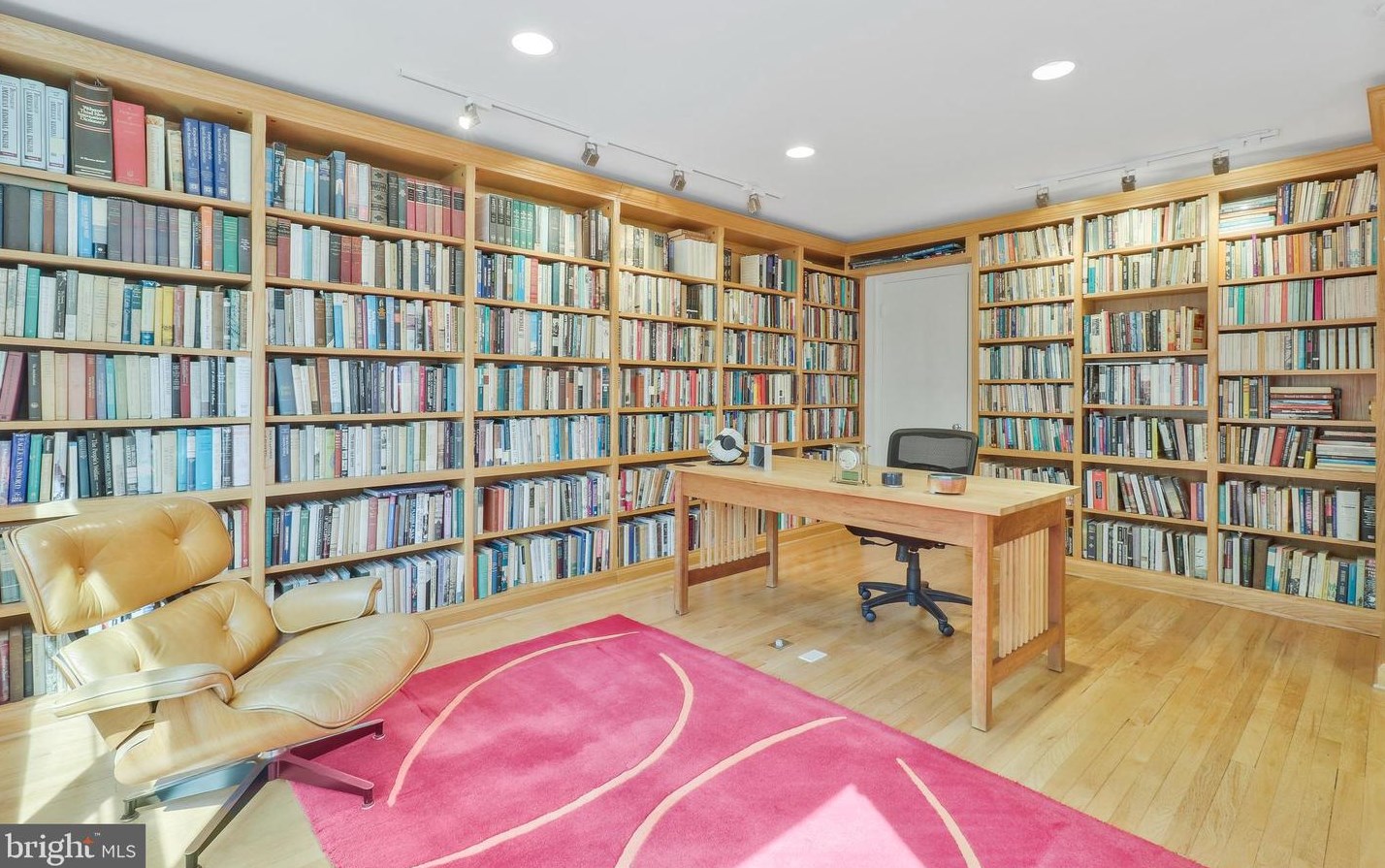 3510 Livingston St, Washington DC  20015-1758 exterior