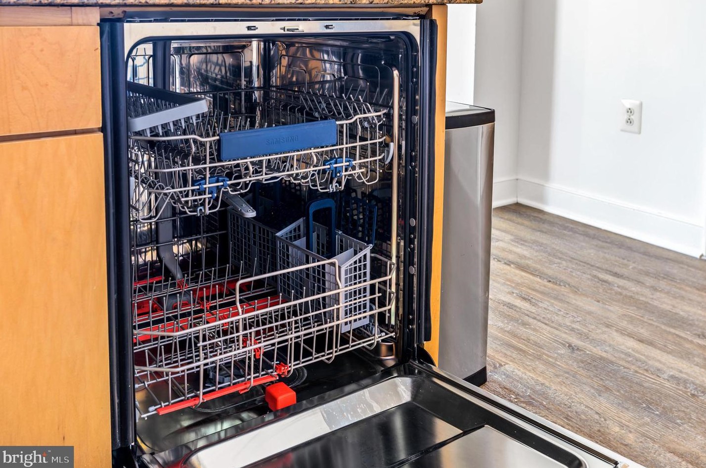 631 D St, Washington DC  20004-2902 exterior