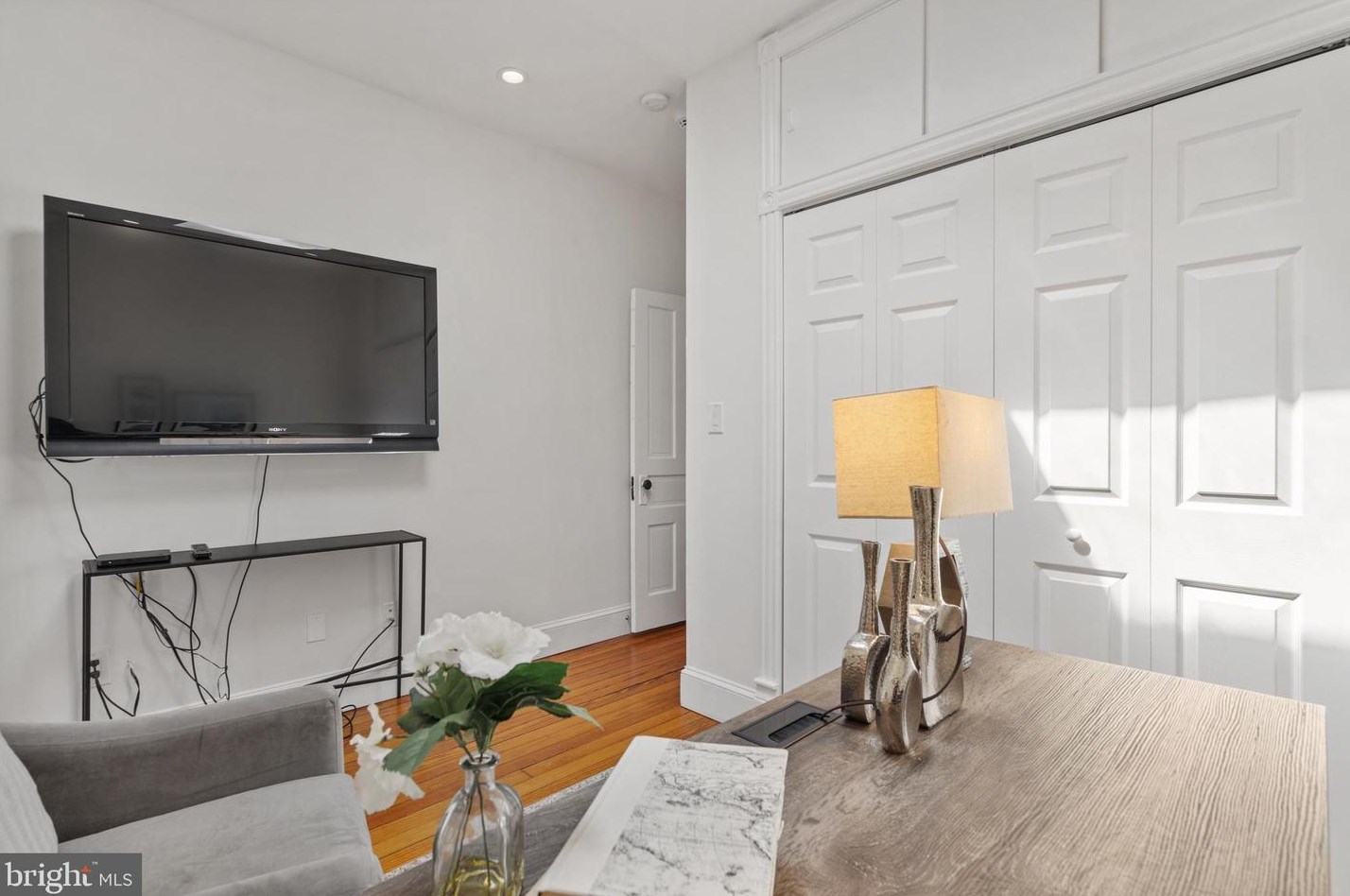 639 A St, Washington DC 20003-1225 exterior