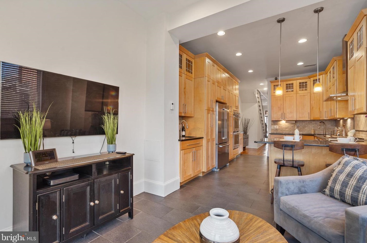 639 A St, Washington DC 20003-1225 exterior