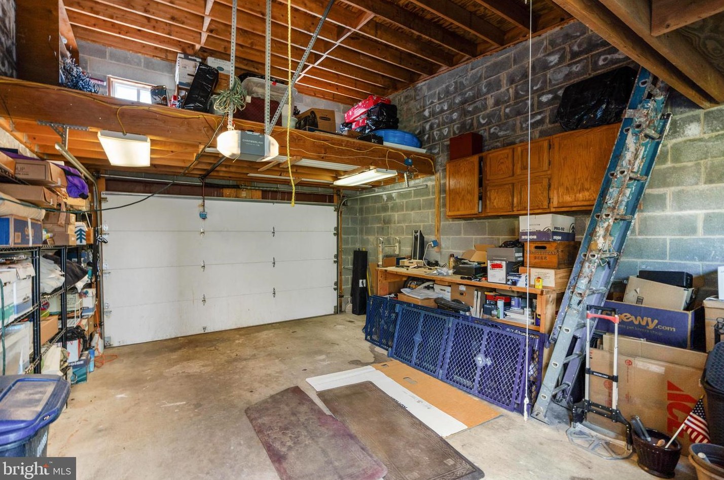 639 A St, Washington DC 20003-1225 exterior