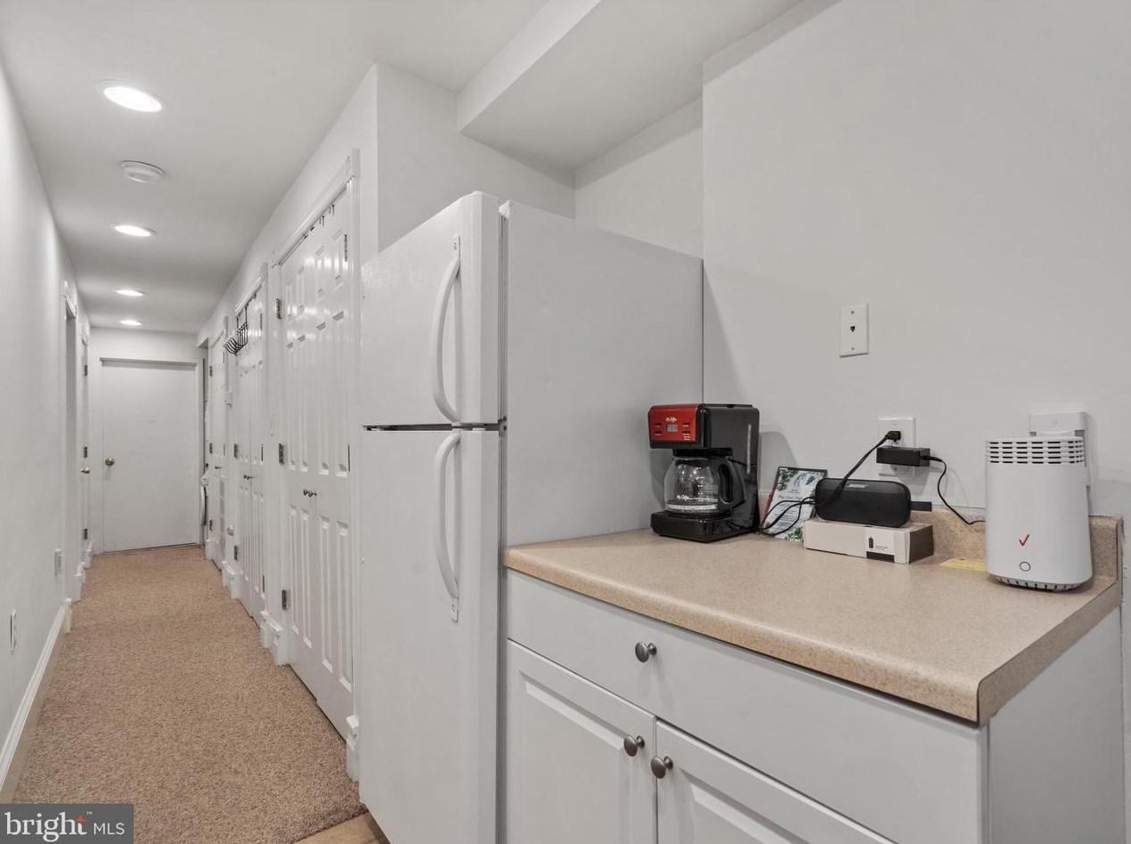 639 A St, Washington DC 20003-1225 exterior