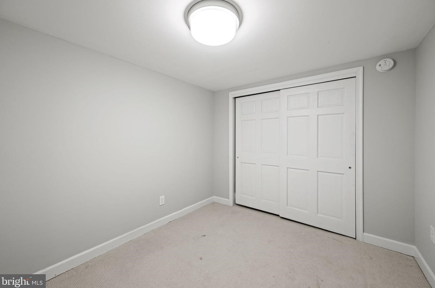 2318 Ashmead Pl, Washington DC 20009-1414 exterior