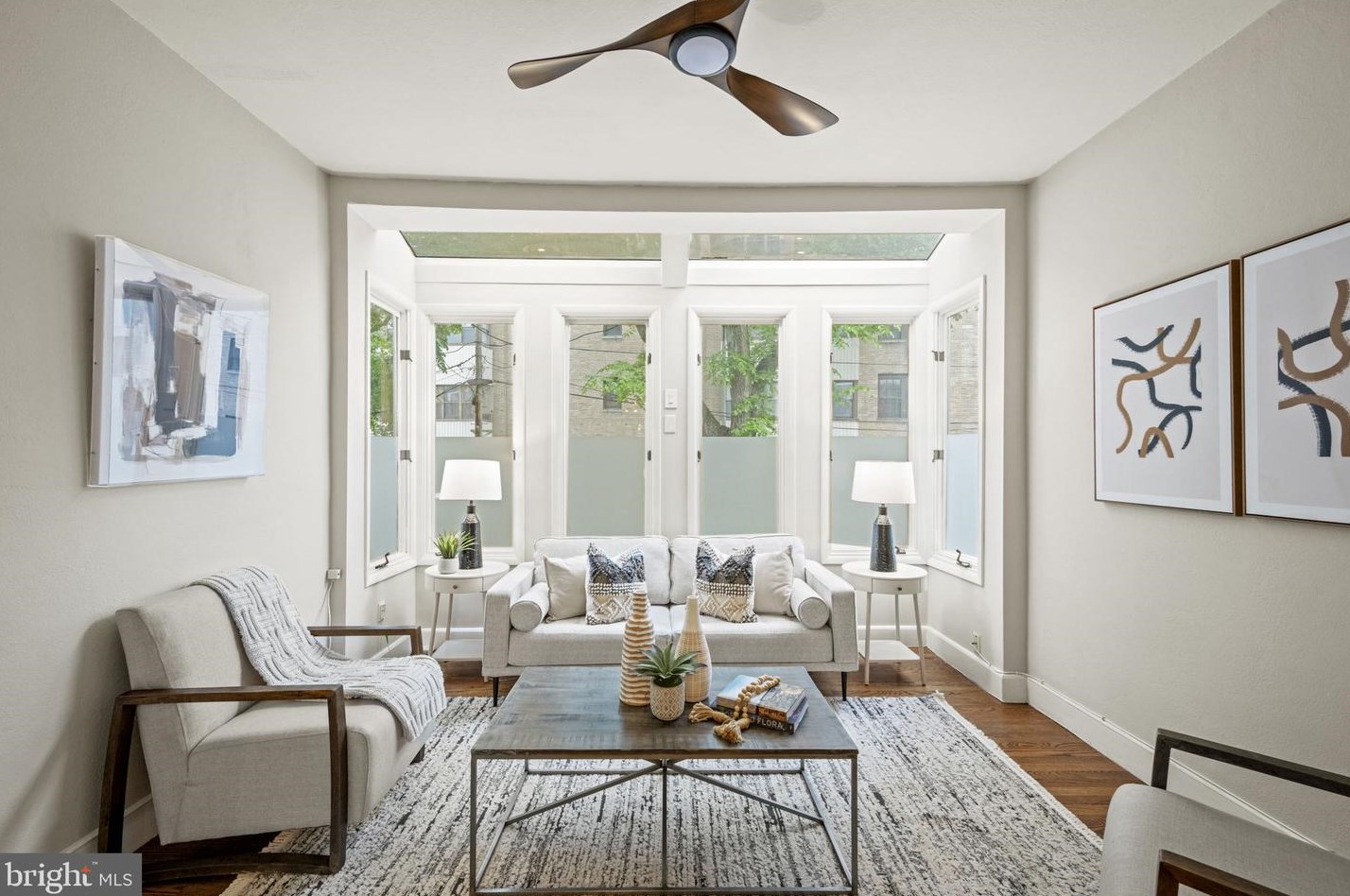 2318 Ashmead Pl, Washington DC 20009-1414 exterior