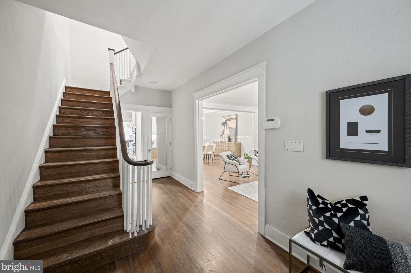 2318 Ashmead Pl, Washington DC 20009-1414 exterior