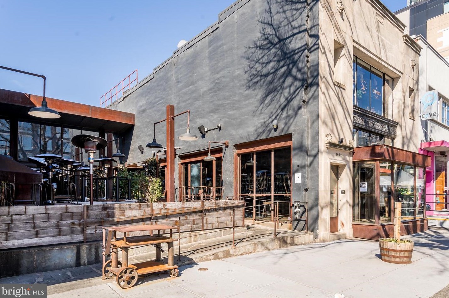 1515 15th St, Washington DC  20005-1921 exterior