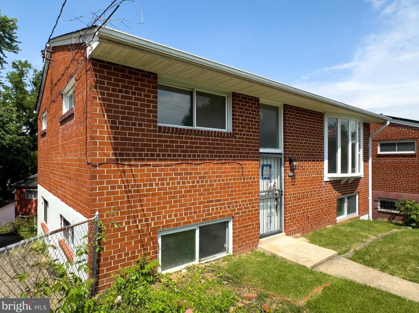 1405 42 Pl, Washington DC exterior