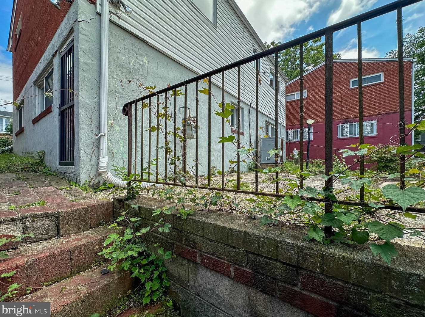 1405 42 Pl, Washington DC exterior