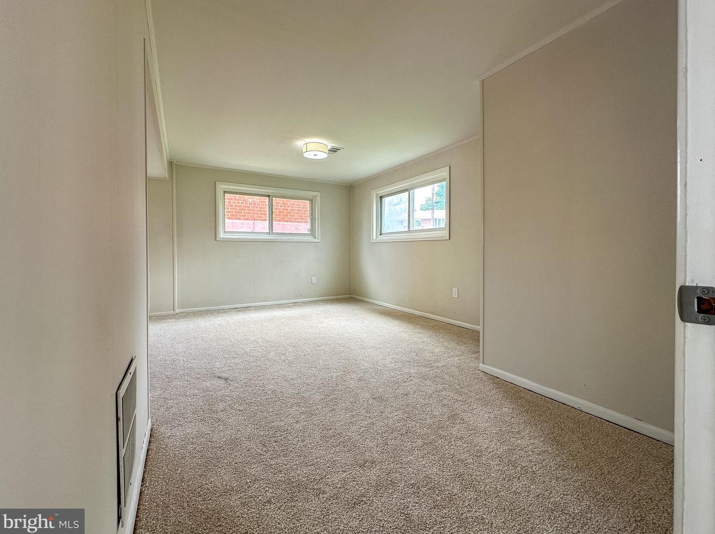 1405 42 Pl, Washington DC exterior