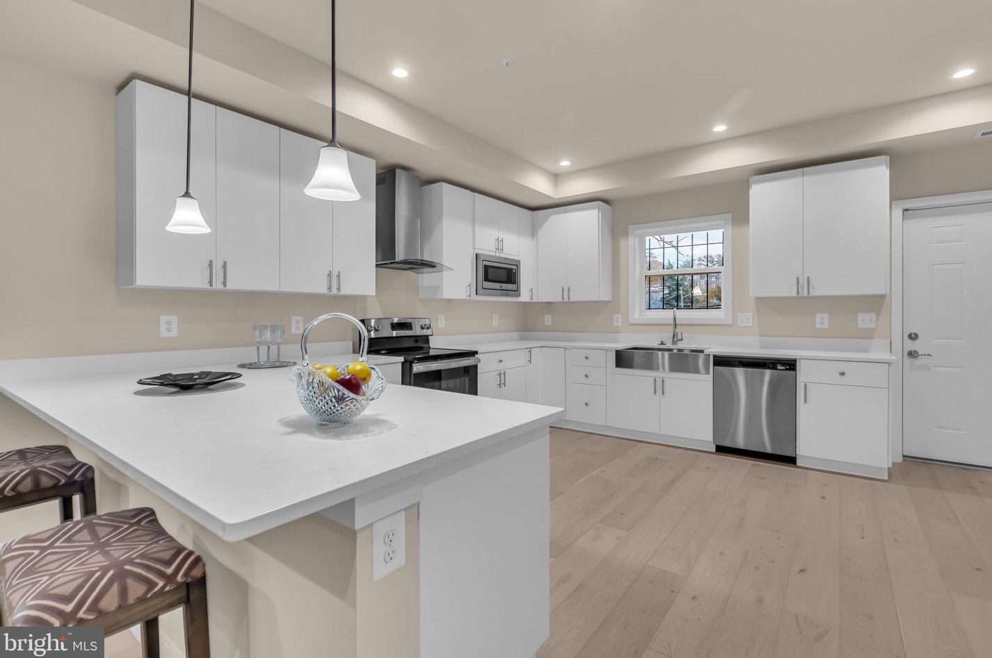 5821 Field Pl, Washington DC exterior