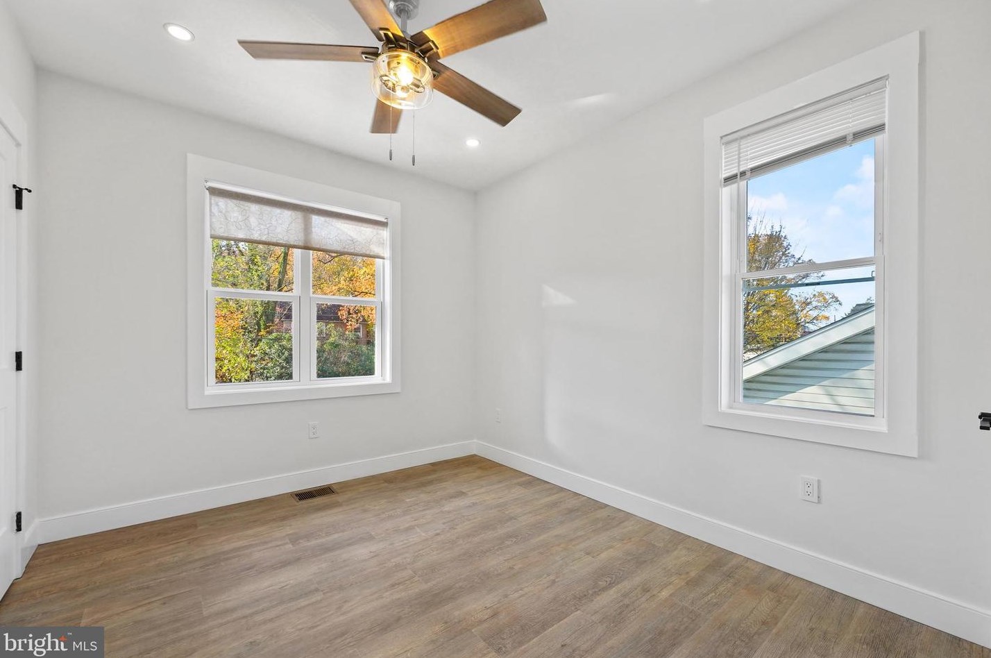 2207 Rand Pl, Washington DC 20002-1912 exterior