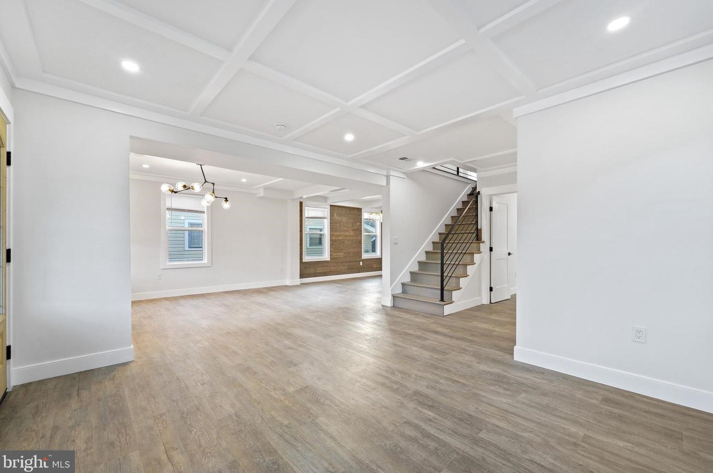 2207 Rand Pl, Washington DC 20002-1912 exterior