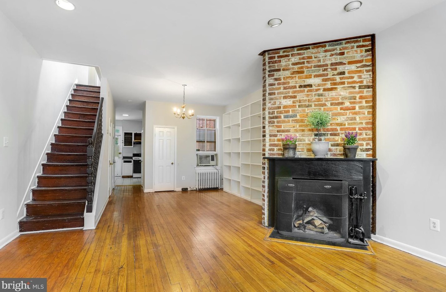 617 Elliott St, Washington DC 20002-5417 exterior