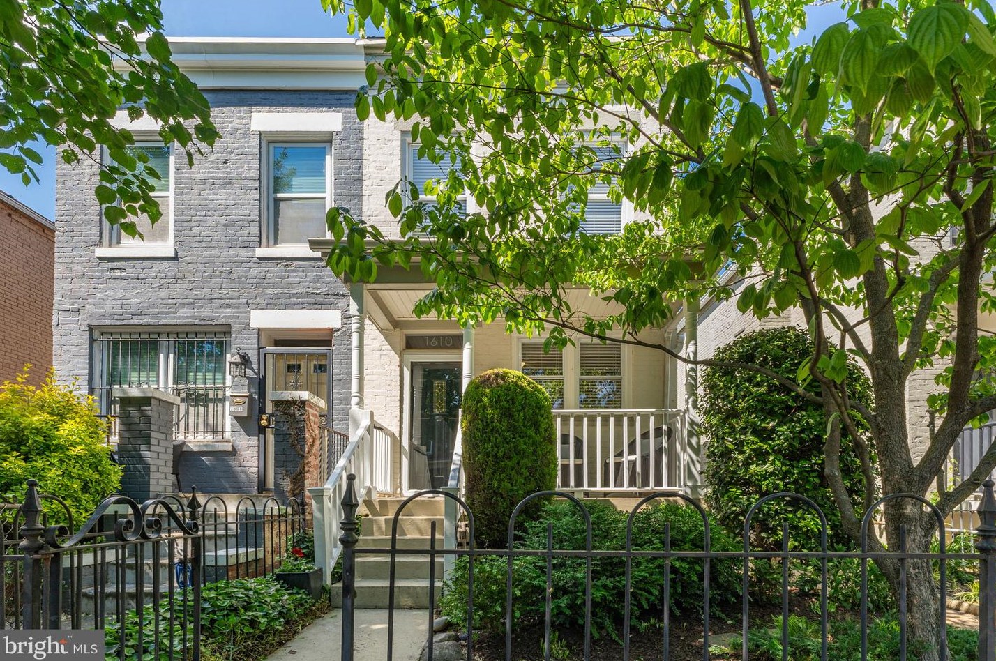 1610 D St, Washington DC  20003-2440 exterior