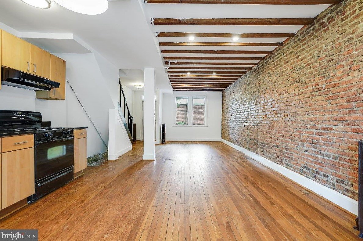 1671 Rosedale St, Washington DC 20002-4636 exterior