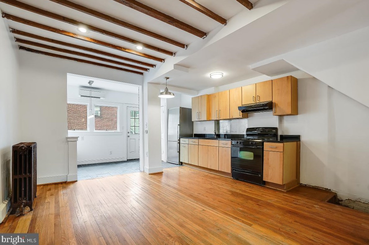 1671 Rosedale St, Washington DC 20002-4636 exterior