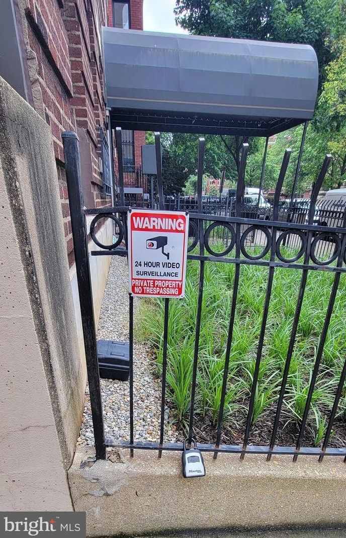 1125 12th St, Washington DC  20005-4632 exterior