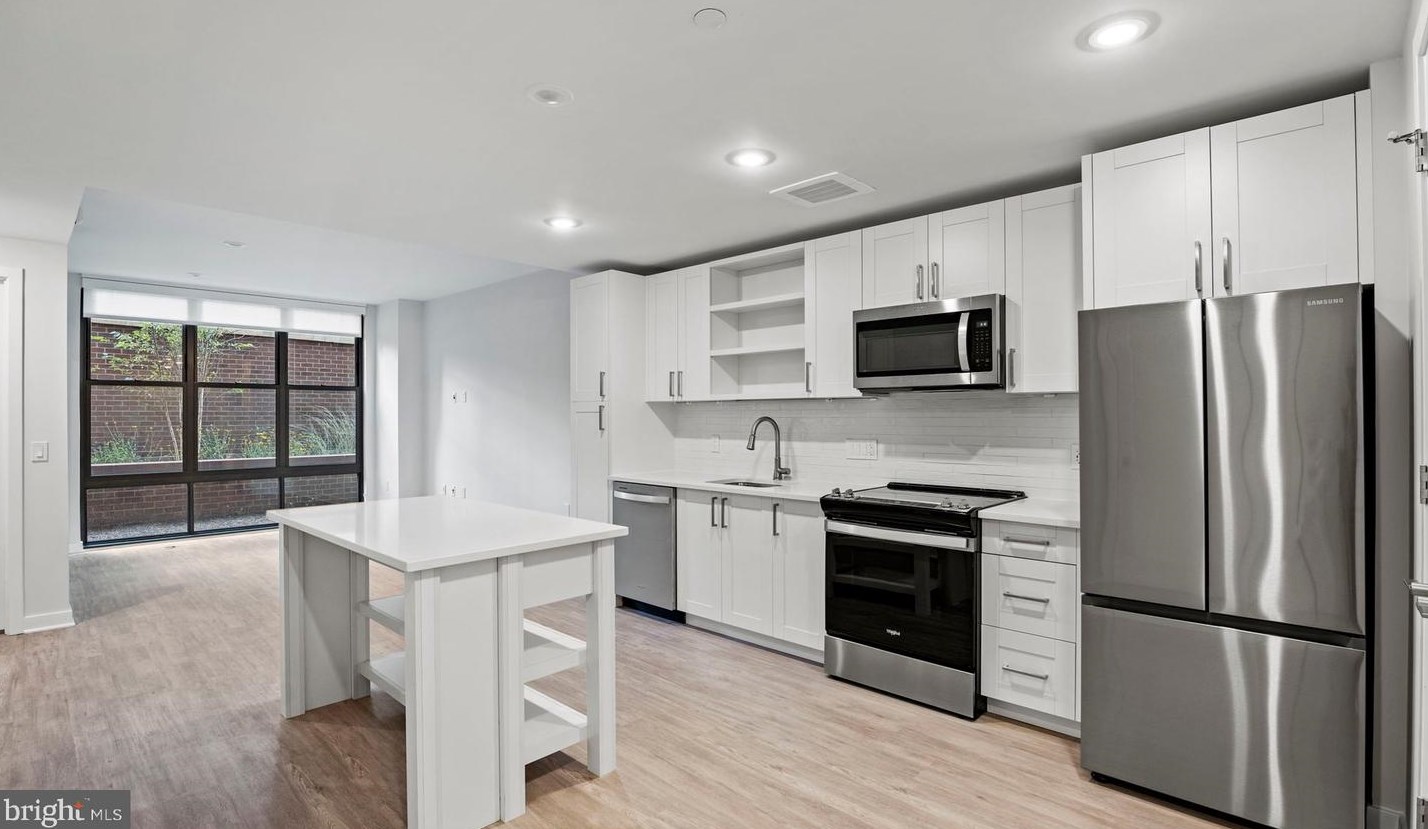 4000 Wisconsin Ave, Washington DC 20016-2800 exterior