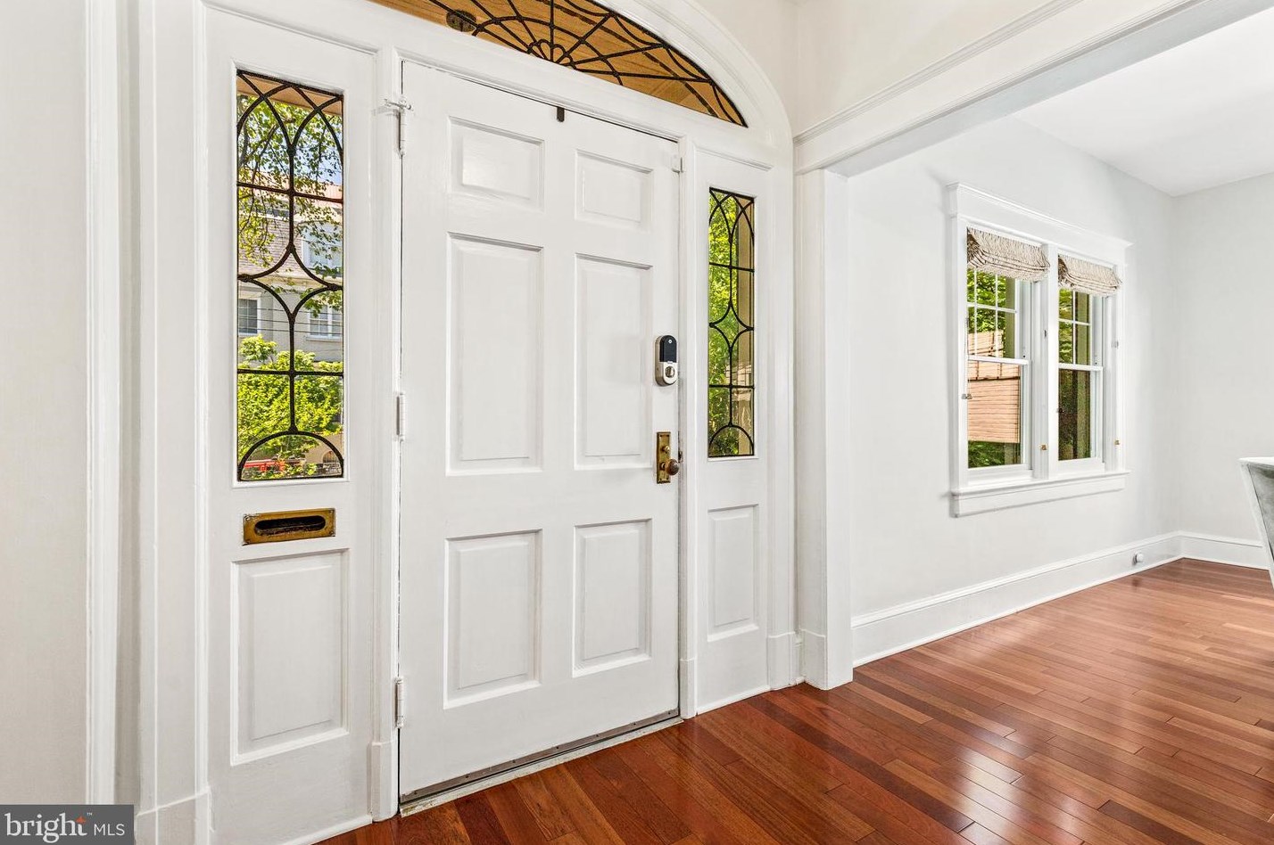 5335 43rd St, Washington DC  20015-2007 exterior