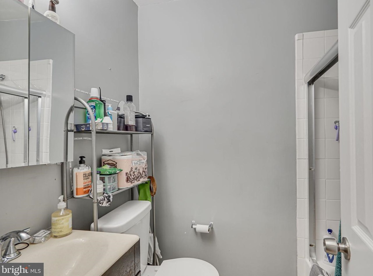 1321 Orren St, Washington DC 20002-3932 exterior