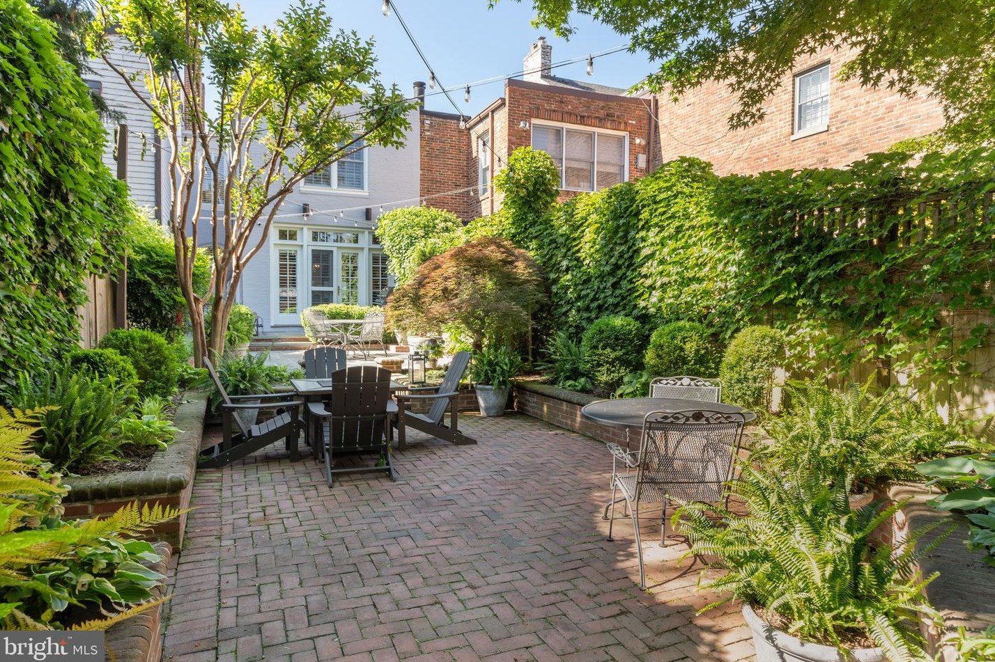 3417 Prospect St, Washington DC 20007-3219 exterior