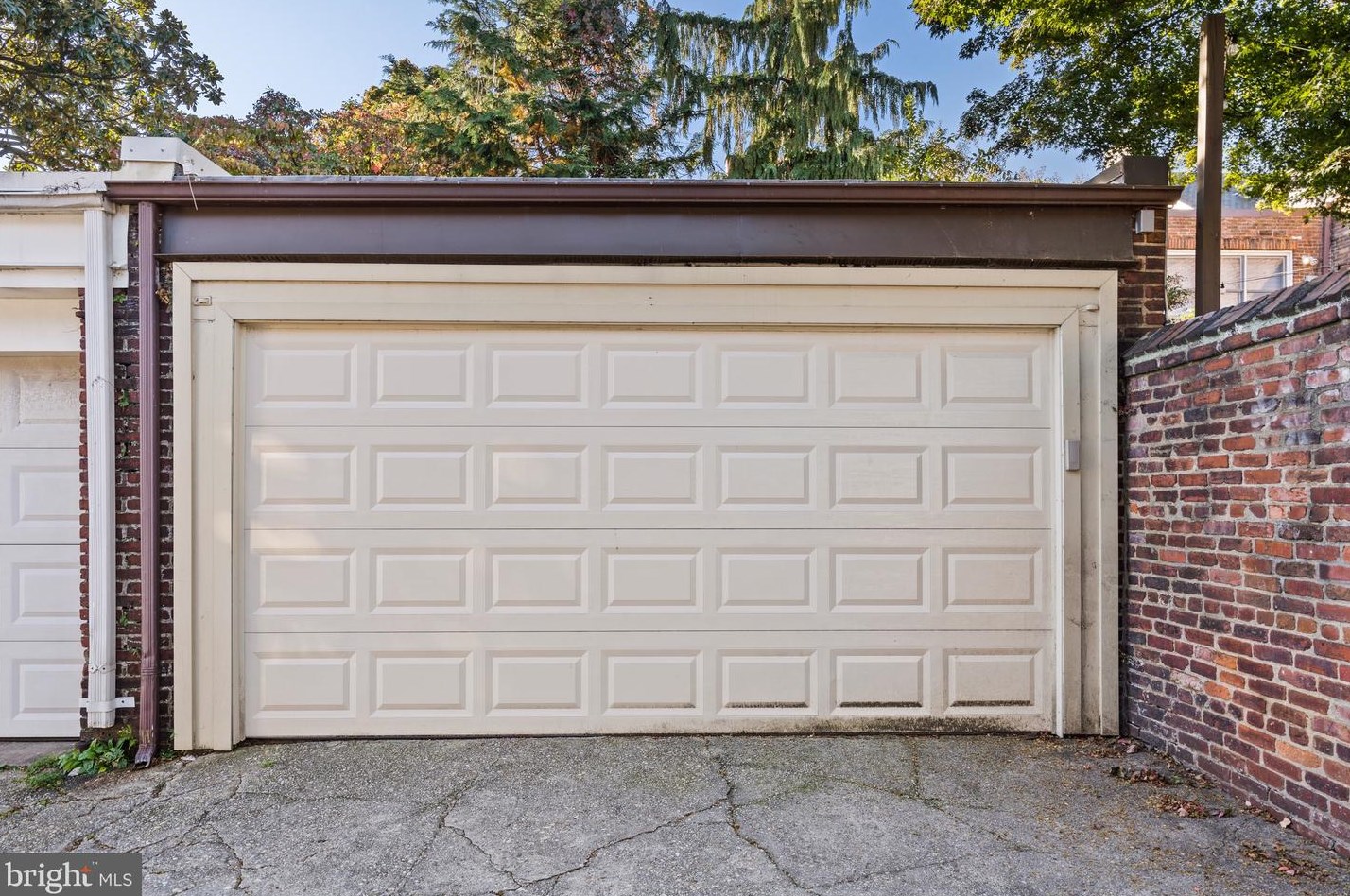 3417 Prospect St, Washington DC 20007-3219 exterior