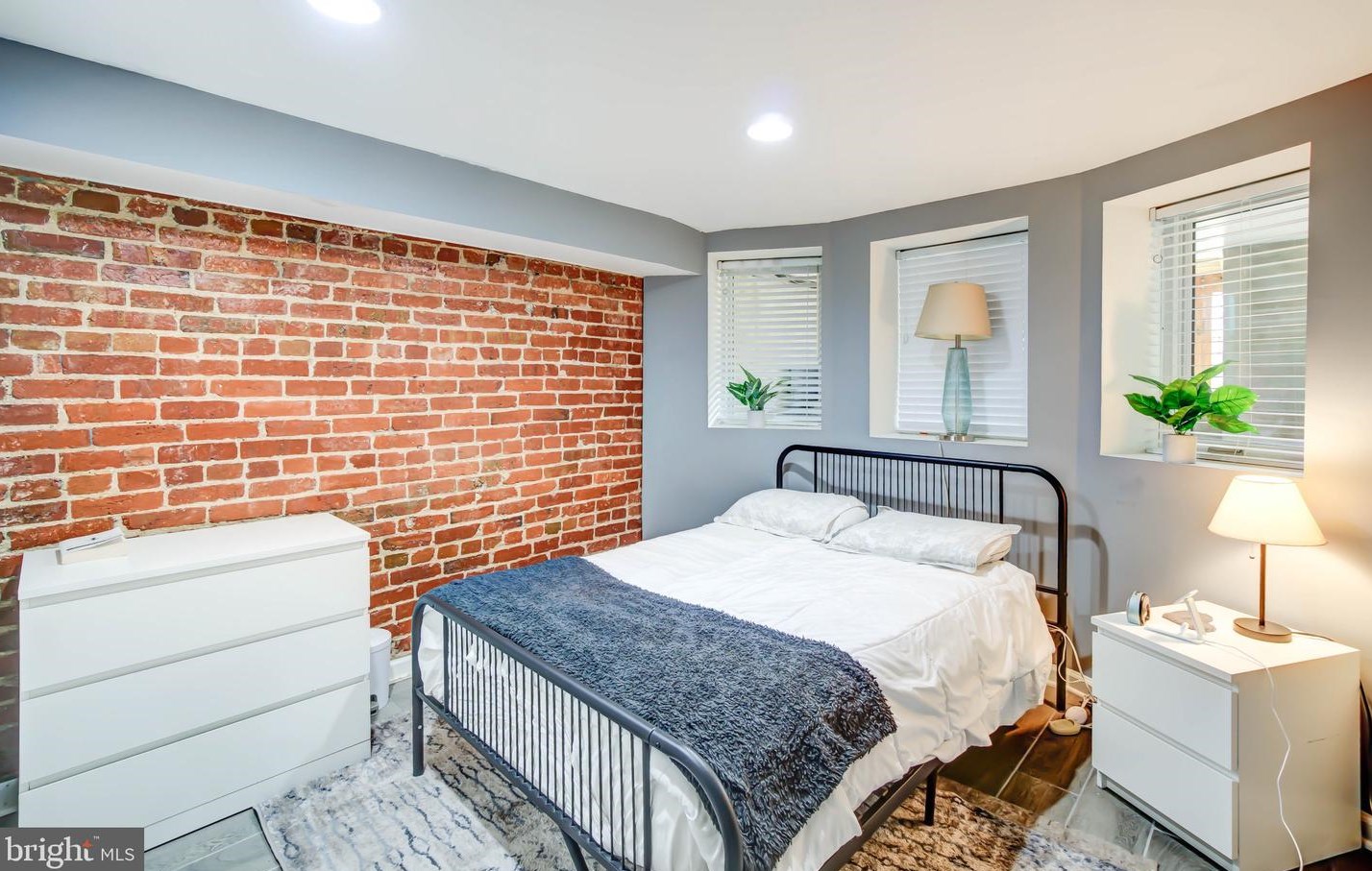 659 K St, Washington DC  20001-2506 exterior