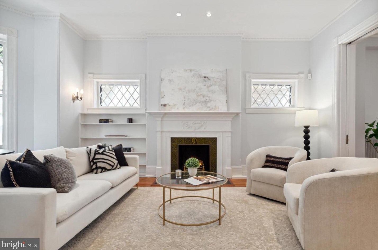 2010 Hillyer Pl, Washington DC 20009-1006 exterior