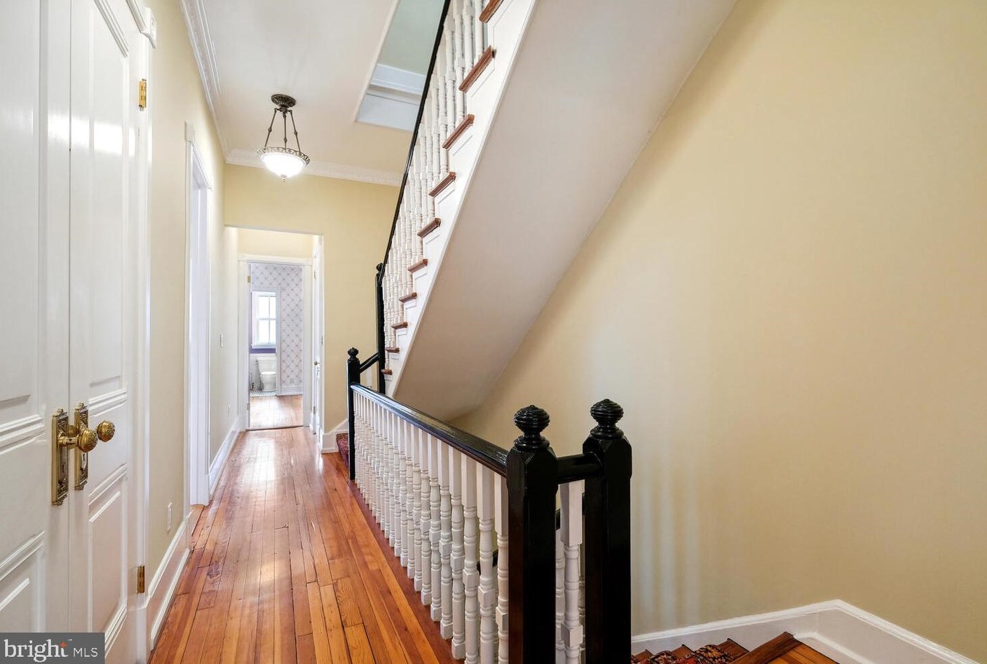 2010 Hillyer Pl, Washington DC 20009-1006 exterior