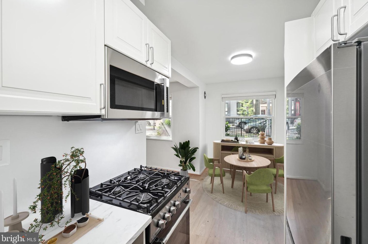 907 Euclid St, Washington DC  20001-3943 exterior