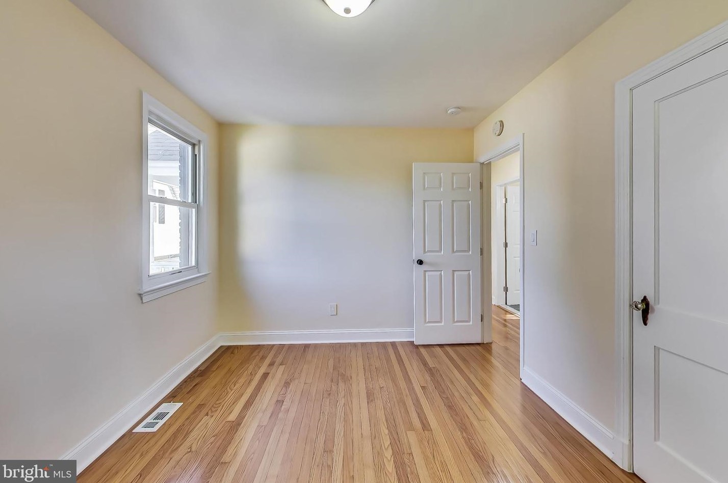 2225 Shepherd St, Washington DC  20018-3141 exterior