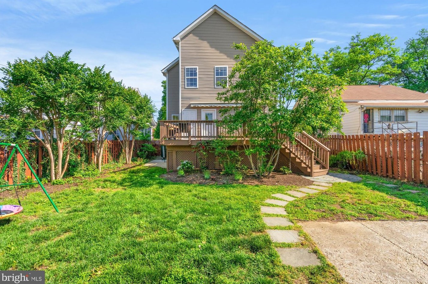 1003 Evarts St, Washington DC  20018-1725 exterior