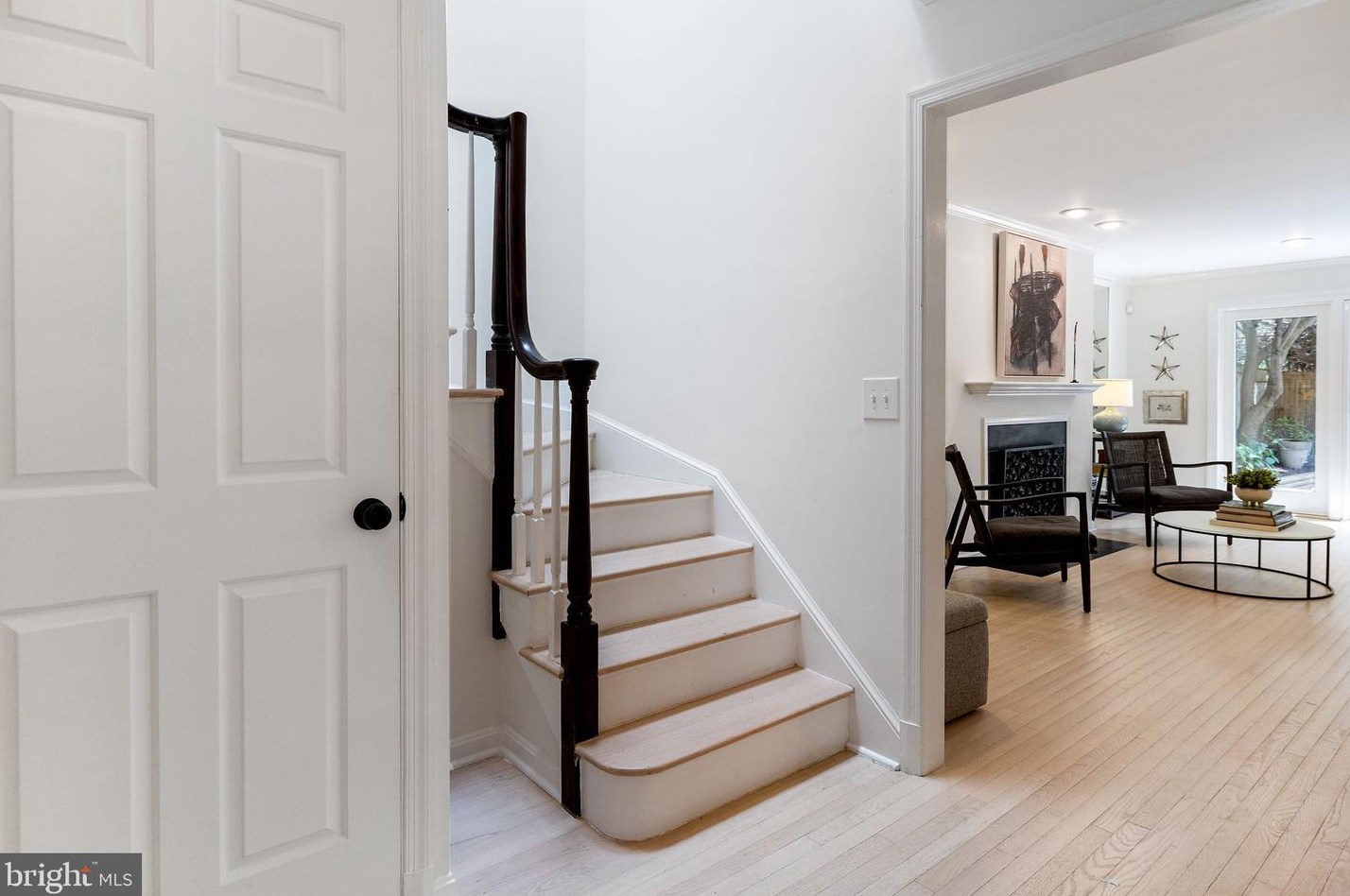 4253 Fordham Rd, Washington DC 20016-1931 exterior