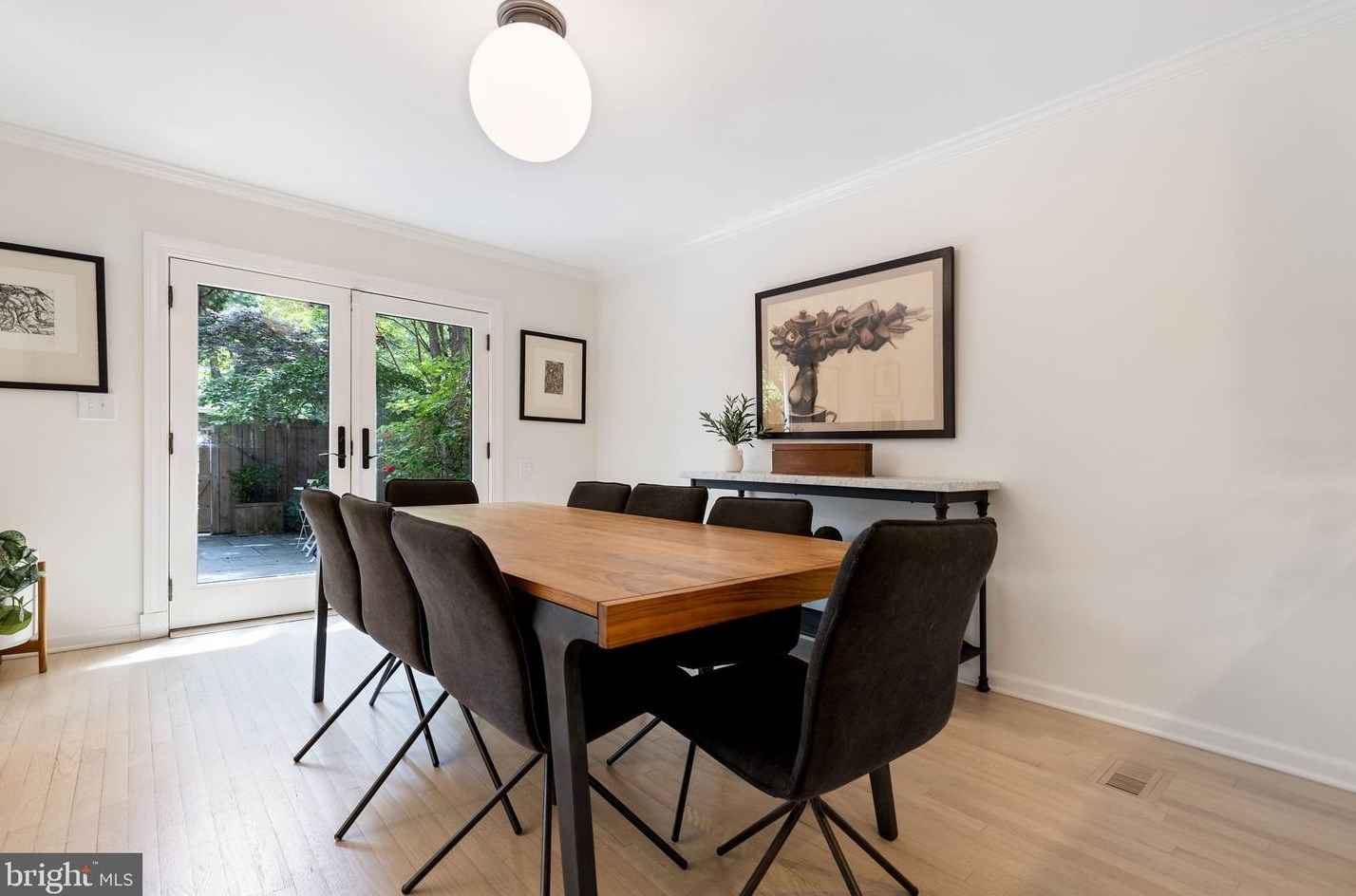 4253 Fordham Rd, Washington DC 20016-1931 exterior