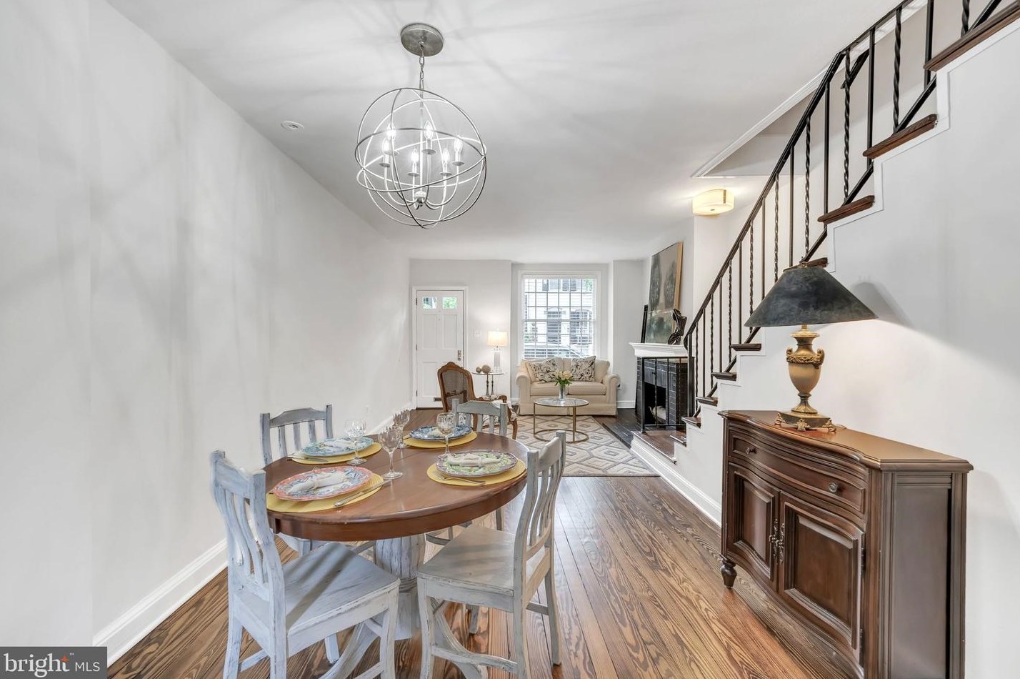 1555 33rd St, Washington DC  20007-2750 exterior