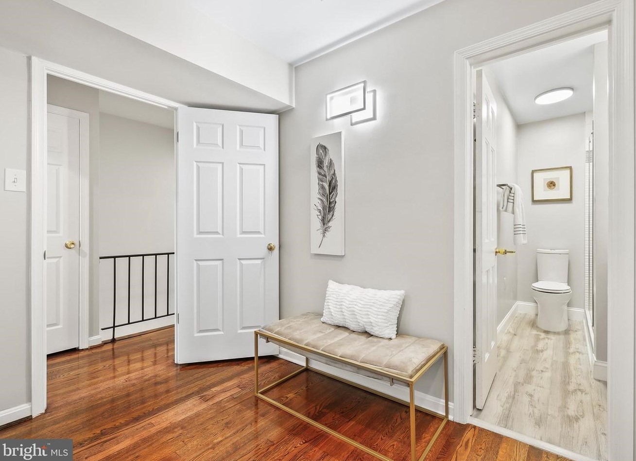 525 7 St, Washington DC 20003-2738 exterior