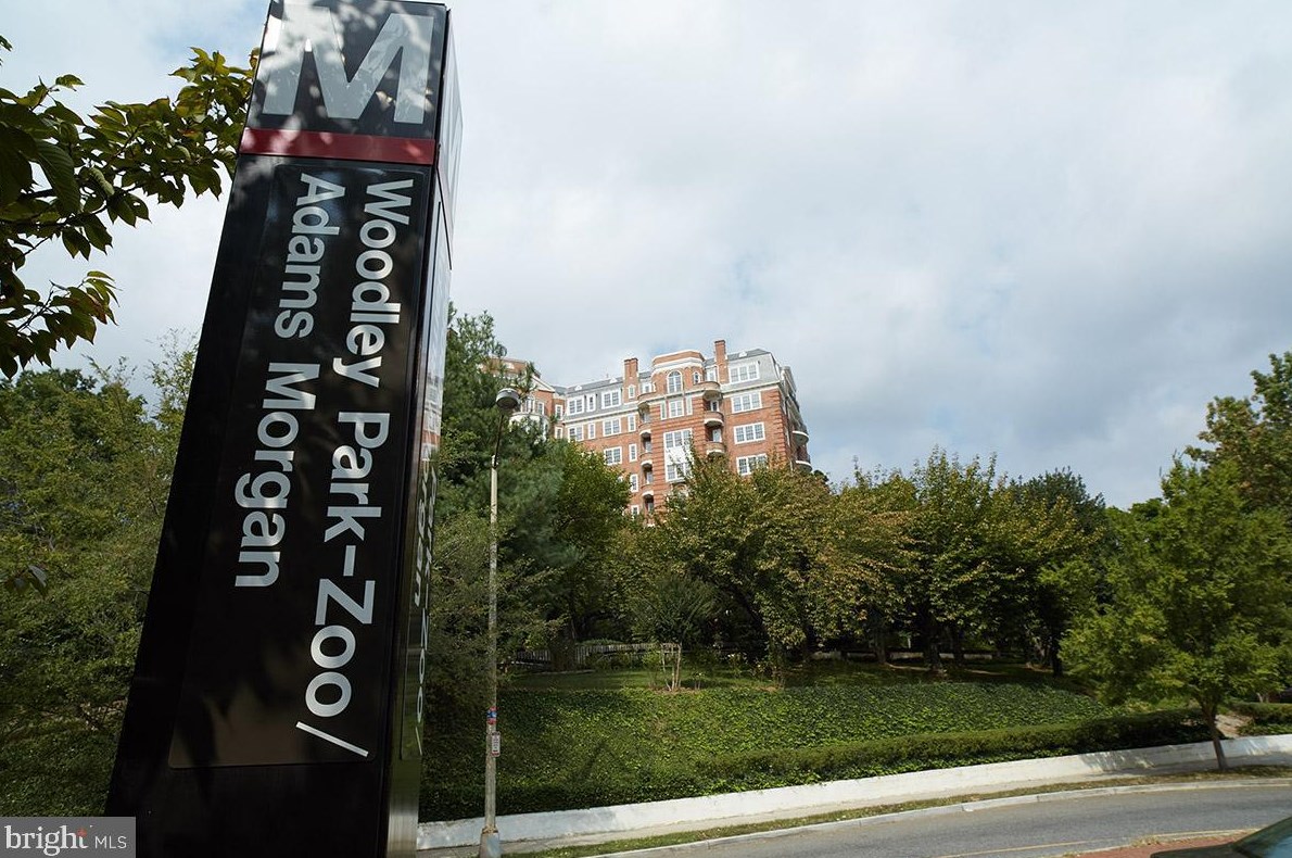 1840 Biltmore St, Washington DC  20009-1938 exterior