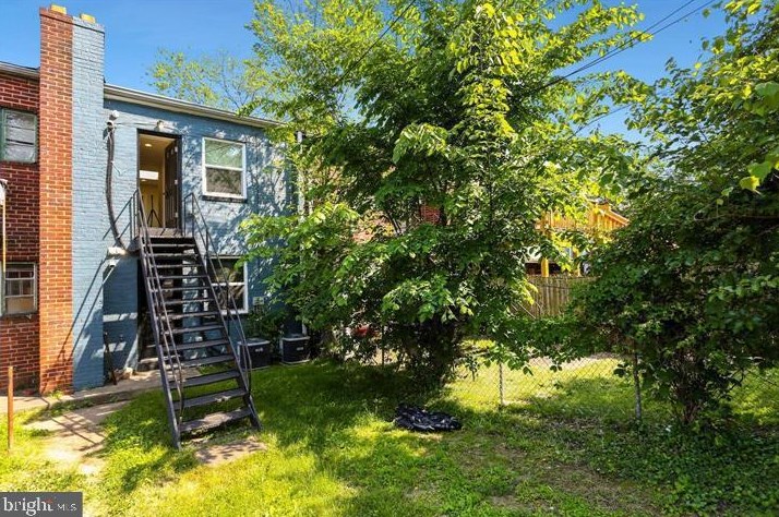 1268 16 St, Washington DC 20012-2810 exterior