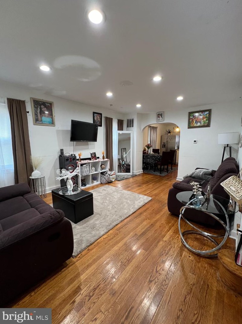 44 Burns St, Washington DC  20019-3359 exterior