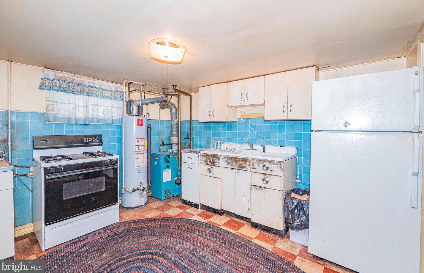 3669 Camden St, Washington DC 20020-1271 exterior