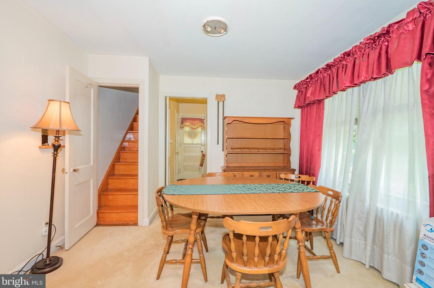 3669 Camden St, Washington DC 20020-1271 exterior