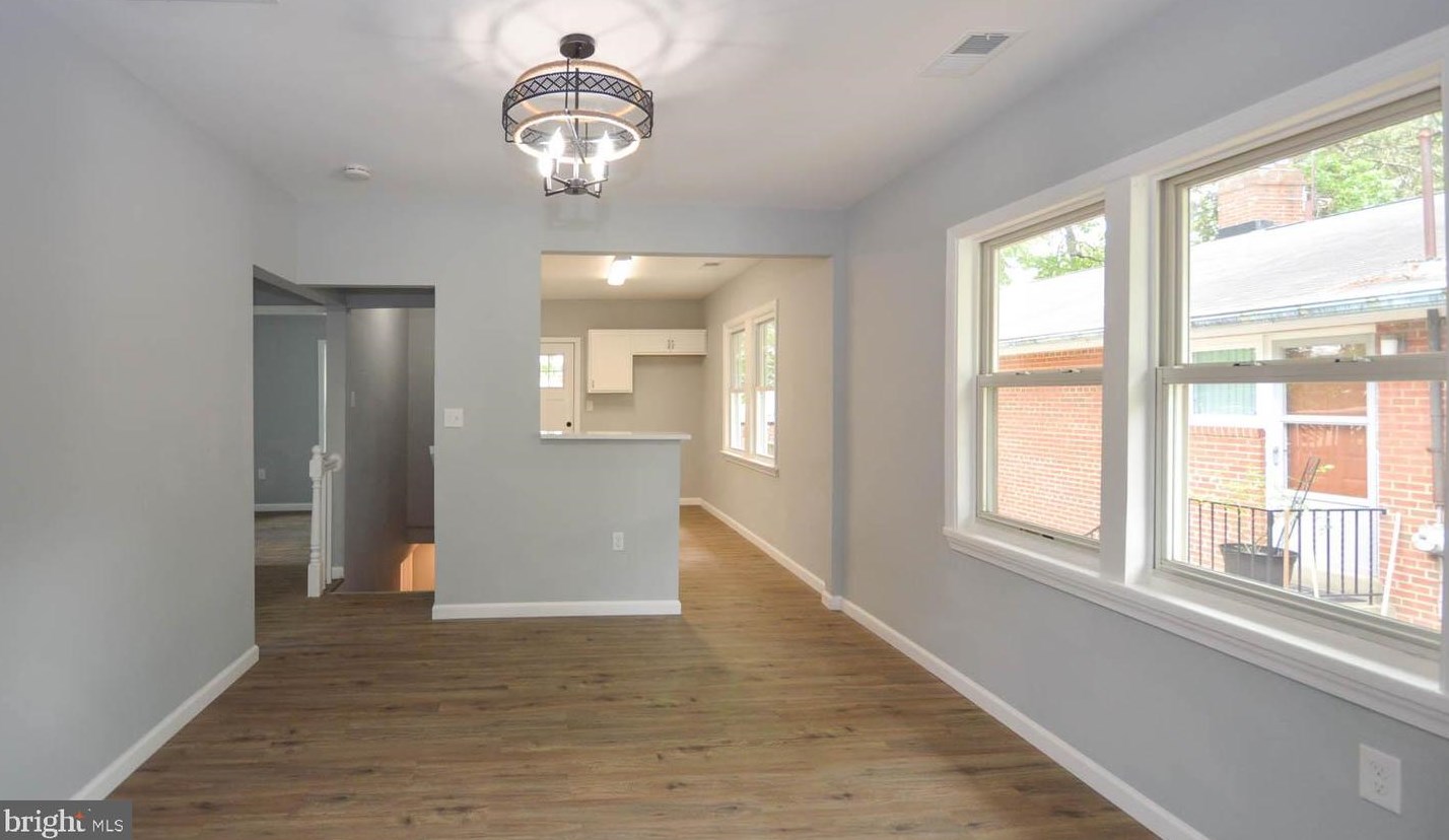 48 53 Pl, Washington DC 20019-6532 exterior