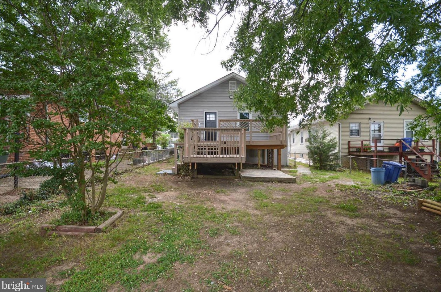 48 53 Pl, Washington DC 20019-6532 exterior