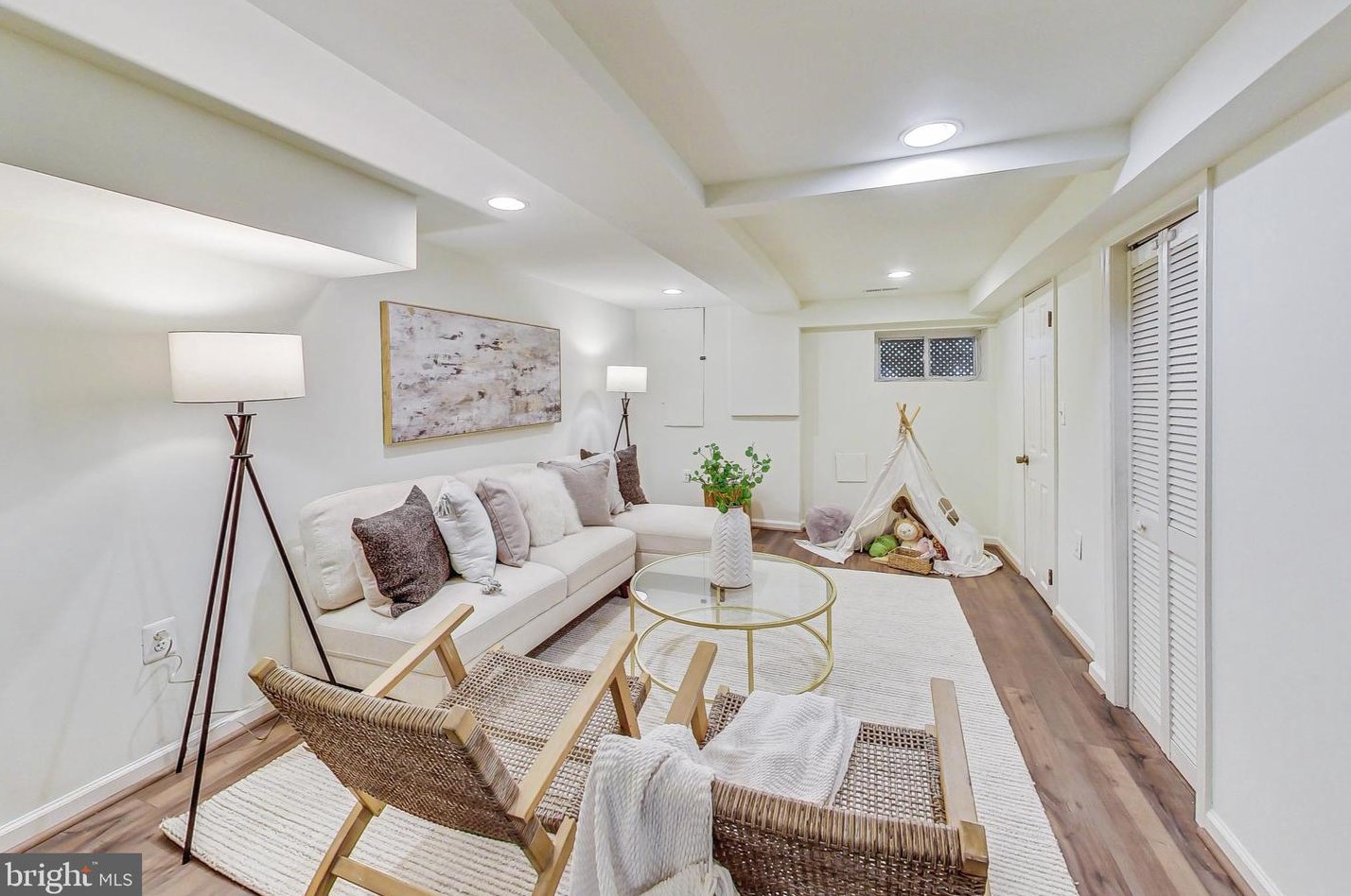 24 16th St, Washington DC  20003-1501 exterior