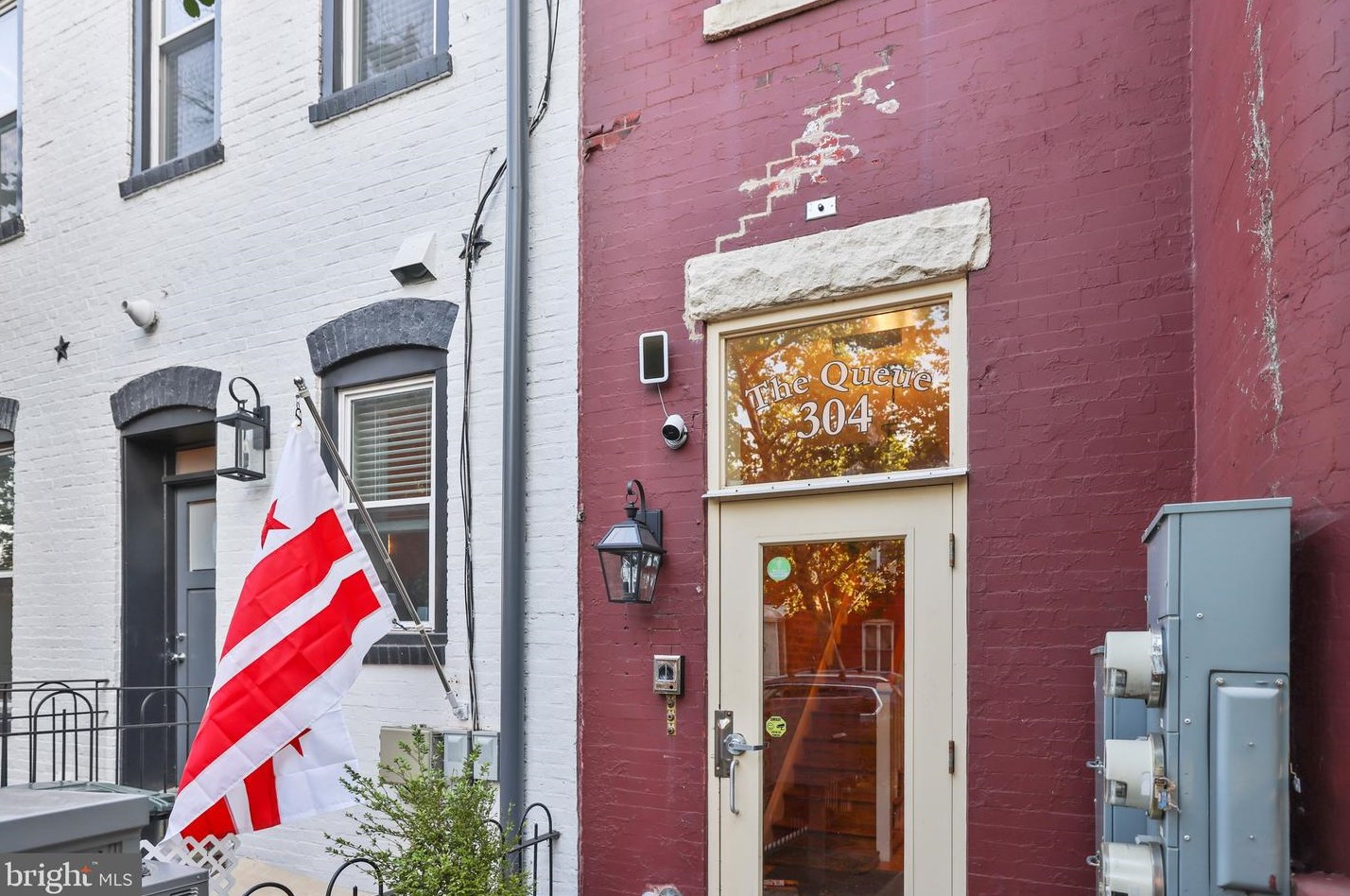 304 Q St, Washington DC  20001-1910 exterior