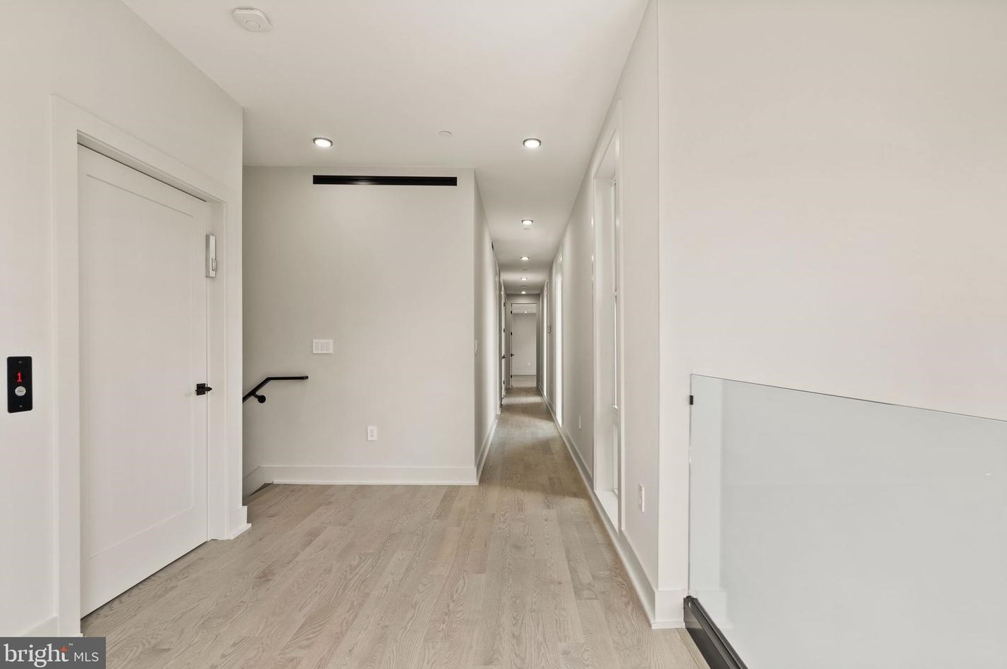 6118 30th St, Washington DC  20015-1512 exterior