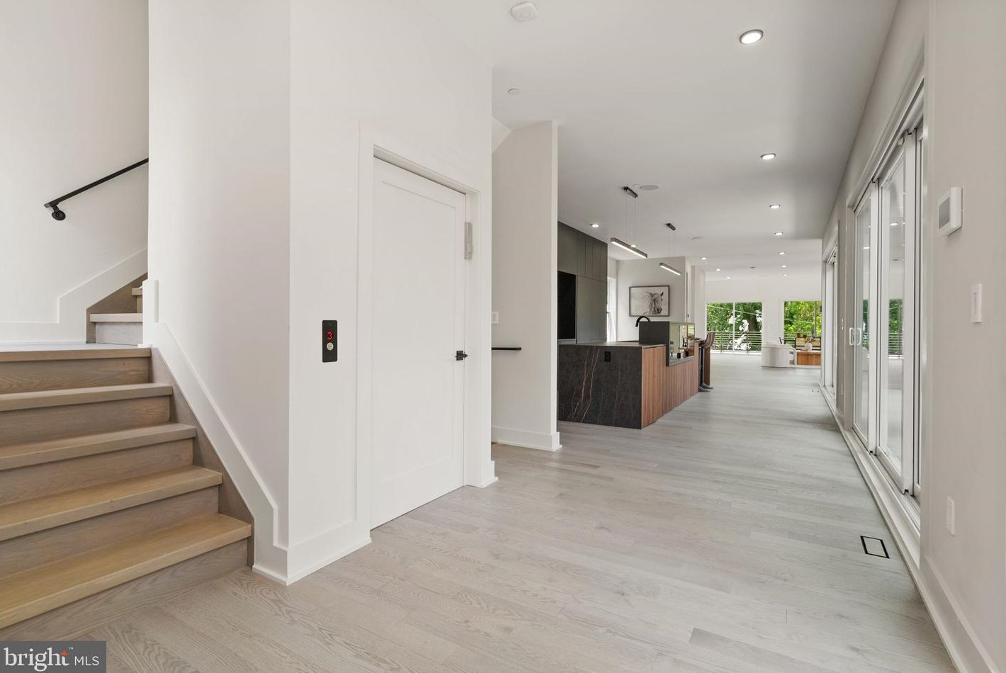 6118 30th St, Washington DC  20015-1512 exterior