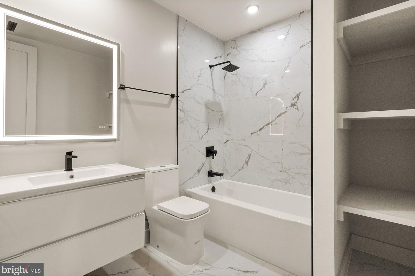 6118 30th St, Washington DC  20015-1512 exterior