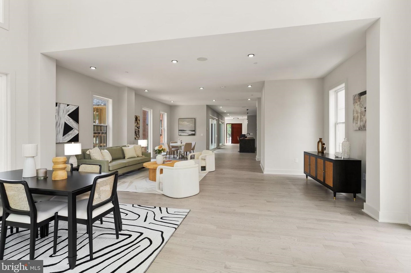 6118 30th St, Washington DC  20015-1512 exterior