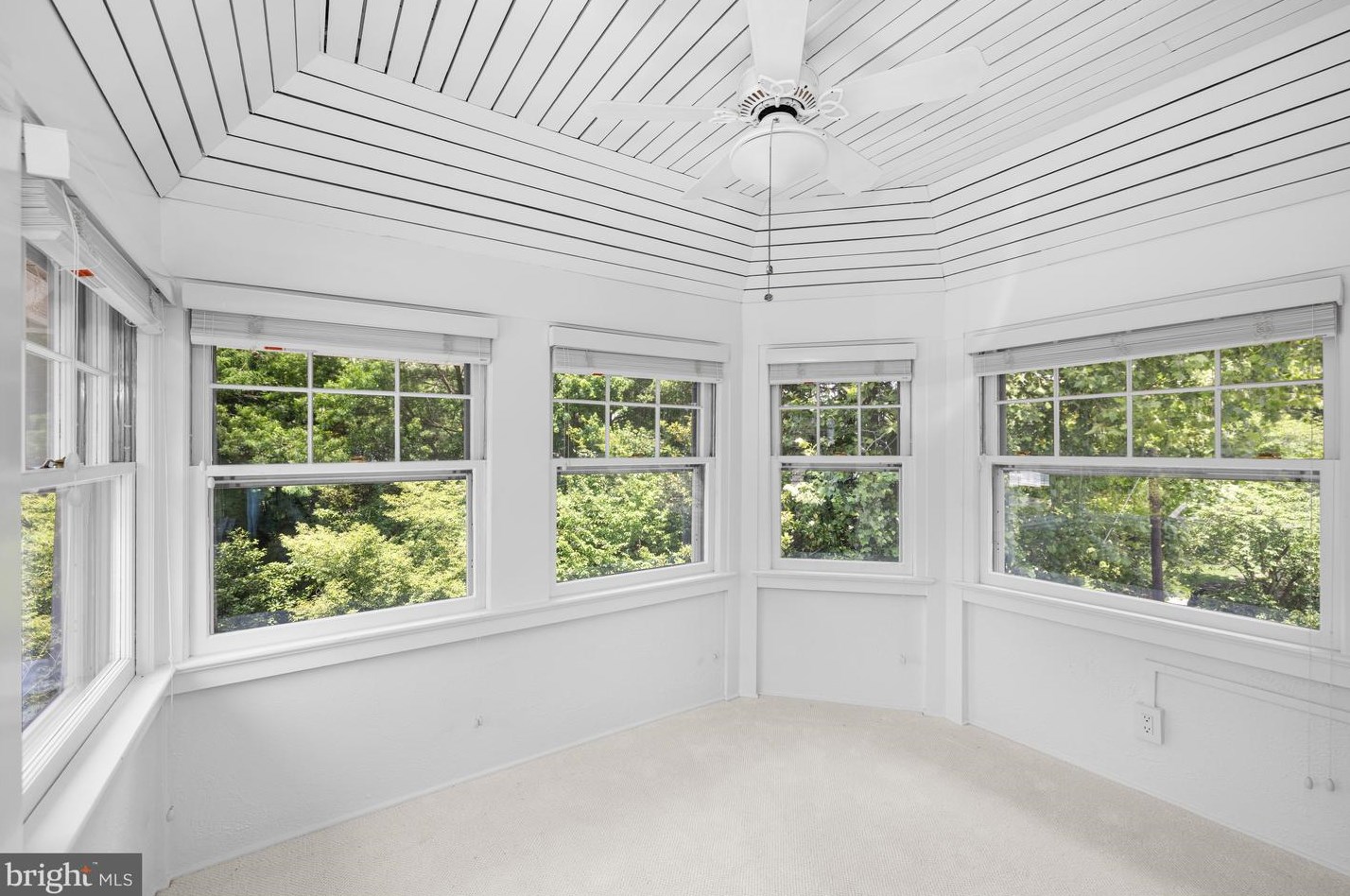 3301 Highland Pl, Washington DC  20008-3234 exterior